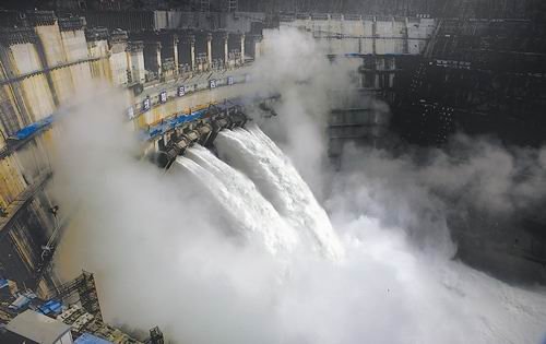 ������7��14������Ľ�ɳ��Ϫ���ˮ��վ��